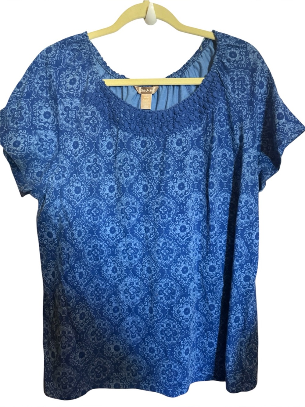 White stag Blue short sleeve scoop neck 16 w patterned peasant blouse top